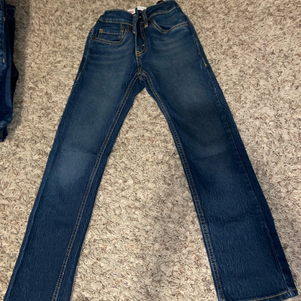Boy Levi's jeans!